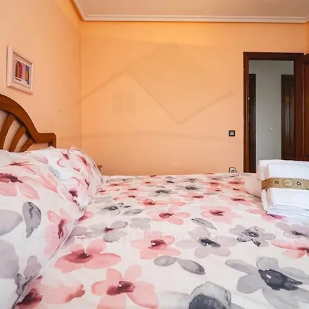 La Huertina De Granda Ferienhaus