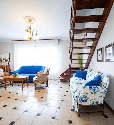 La Huertina De Granda Candanal (Costa Verde)