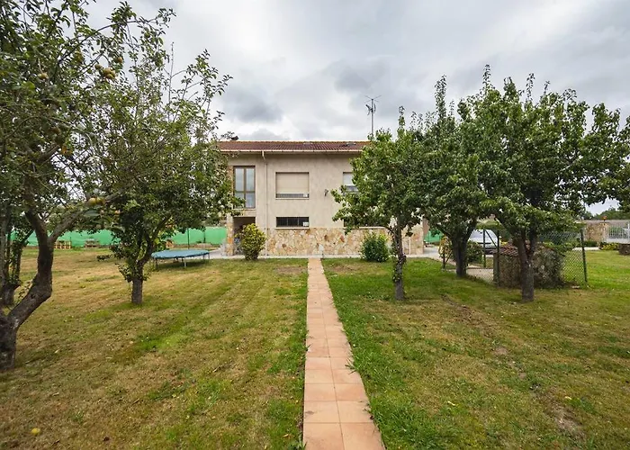 La Huertina De Granda Сasa de vacaciones Candanal (Costa Verde)