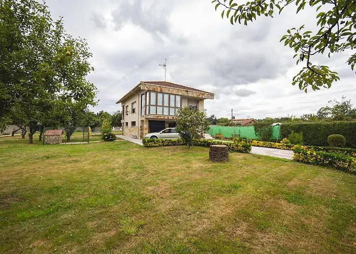 La Huertina De Granda Candanal (Costa Verde)