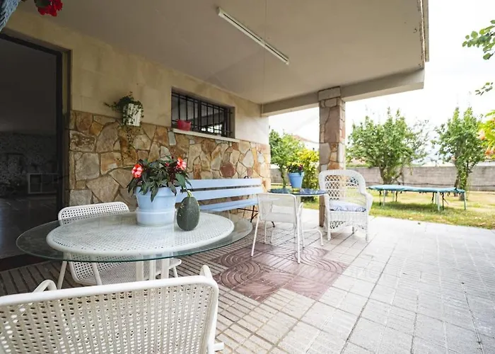 La Huertina De Granda Сasa de vacaciones Candanal (Costa Verde)