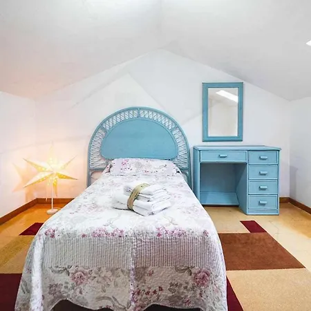 La Huertina De Granda