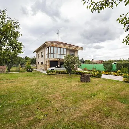 La Huertina De Granda Candanal (Costa Verde)